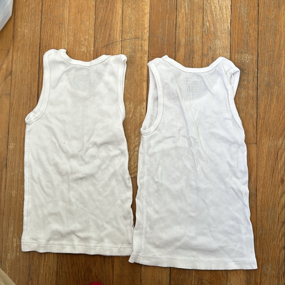 Nwot tanks bundle - Picture 3 of 3